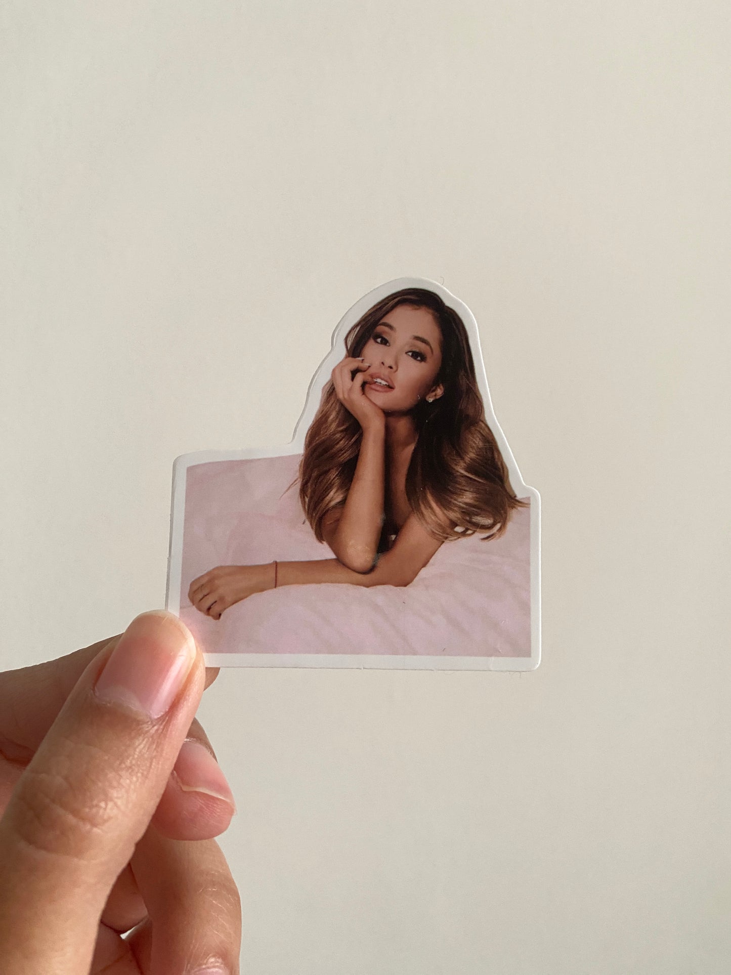 Sticker Ariana Grande