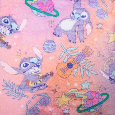 PRE-ORDEN- Disney Stitch Silk Touch Throw Blanket 40in x 50in TARDA DE 2-4 SEMANAS EN LLEGAR