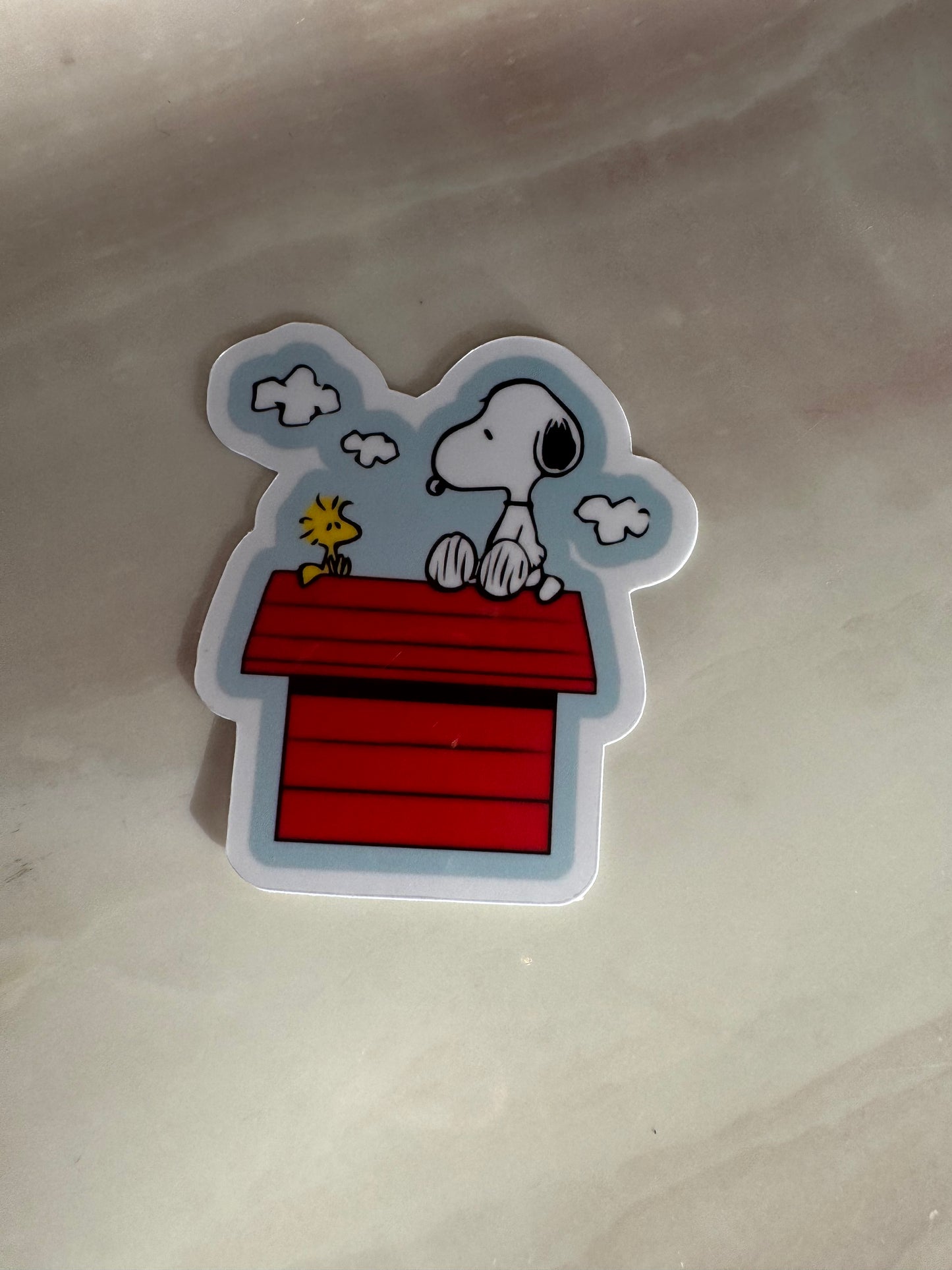 RED HOUSE PUPPY + BIRD - STICKER WATERPROOF ( A PRUEBA DE AGUA)