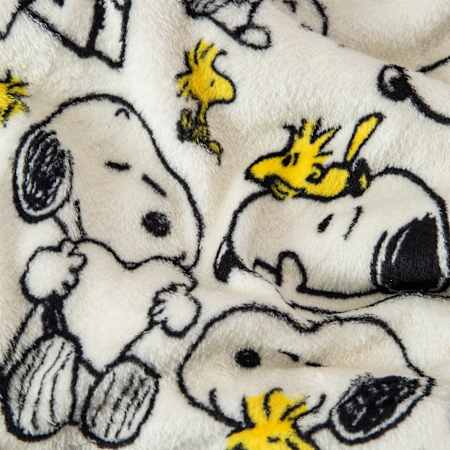 PRE-ORDEN- Peanuts® Travel Throw TARDA DE 2-4 SEMANAS EN LLEGAR