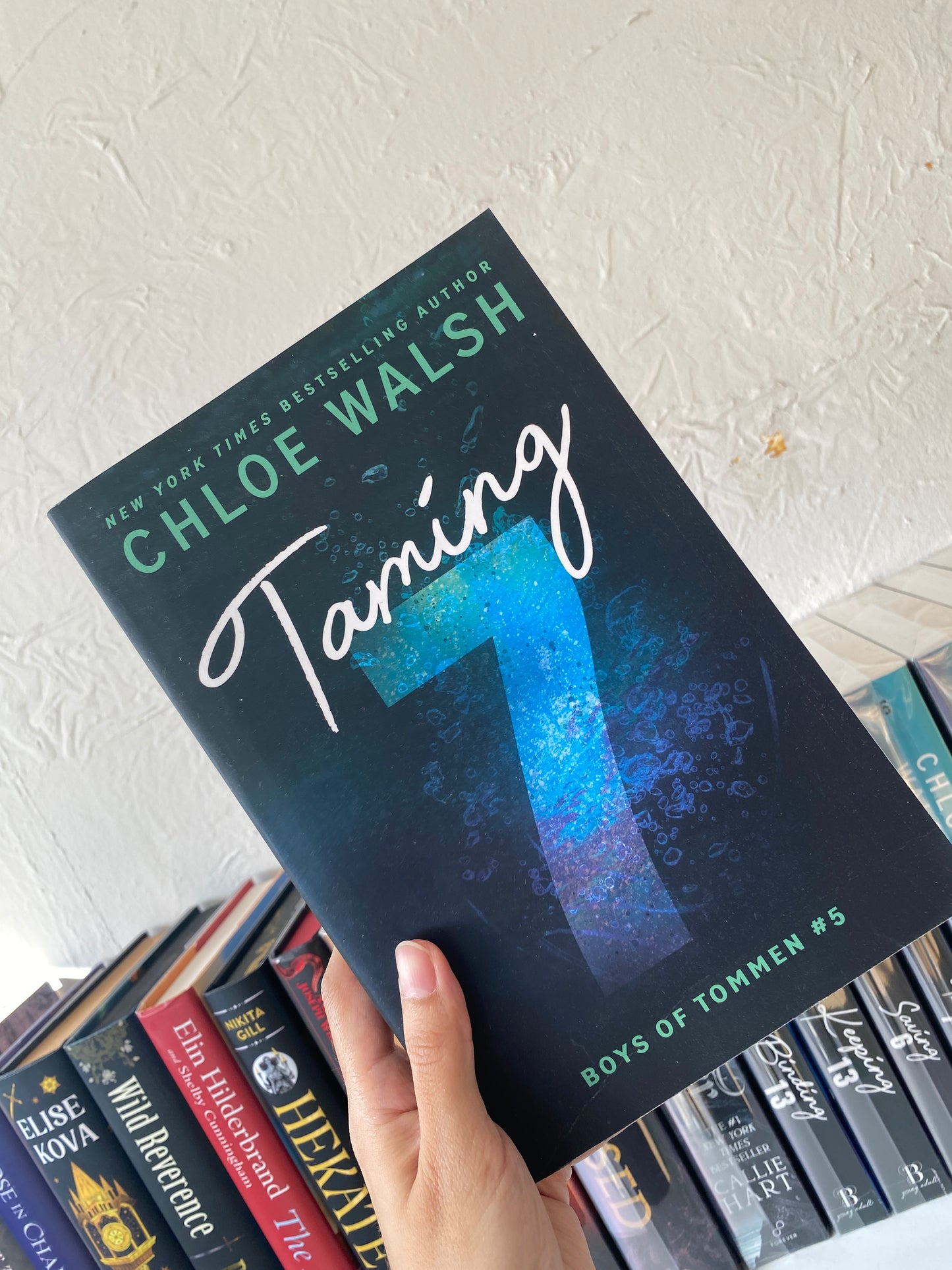 Taming 7 (Boys of Tommen #5)| Chloe Walsh DAÑADO