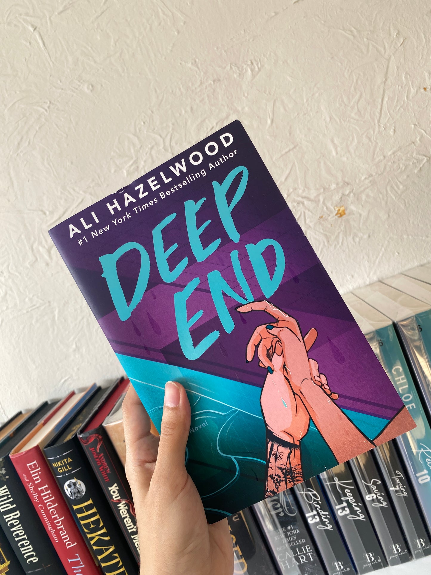 Deep End | Ali Hazelwood DAÑADO