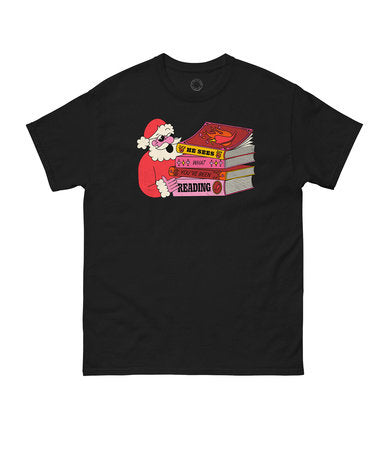 PRE-ORDEN- He Sees What You've Been Reading Unisex T-Shirt TARDA DE 2-5 SEMANAS EN LLEGAR A PARTIR DEL 16 DE SEPTIEMBRE