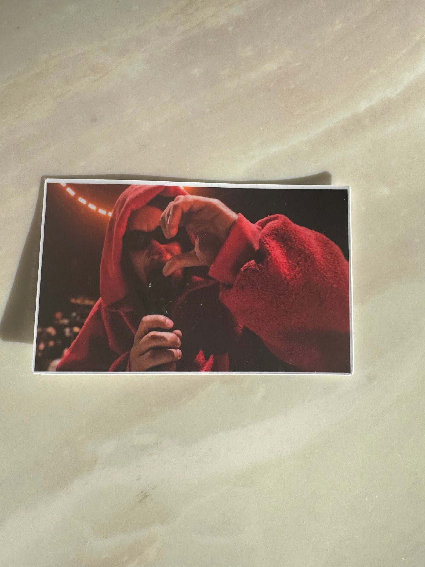 JB HALF A HEART - STICKER WATERPROOF ( A PRUEBA DE AGUA)