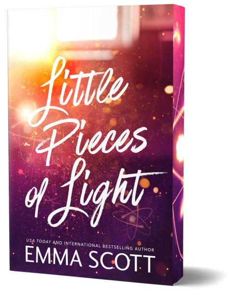 PRE-ORDEN- Little Pieces of Light (Deluxe Edition) by Emma Scott TARDA DE 2-5 SEMANAS EN LLEGAR A PARTIR DEL 7 DE OCTUBRE